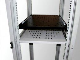 Ripiani estraibili per armadi rack 19″