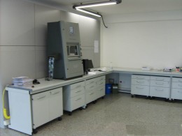 Arredamento per laboratori analisi